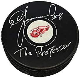 IGOR LARIONOV Aláírt Detroit Red Wings Puck - A Professzor - Dedikált NHL Korong