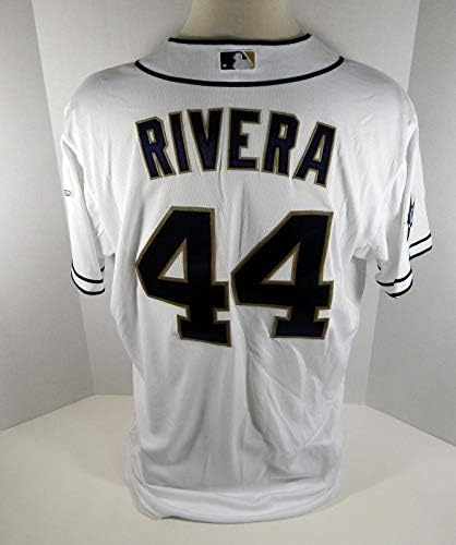2014-ben a San Diego Padres Rene Rivera 44 Játék Kiadott Fehér Jersey JC Patch - Játék Használt MLB Mezek